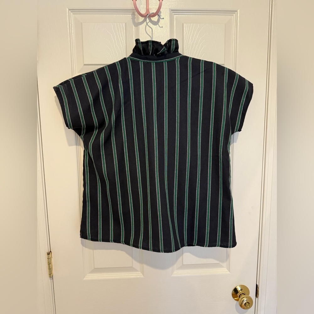 NWOT Wallflower Vicki short sleeve Navy and Green top - Picture 5 of 5